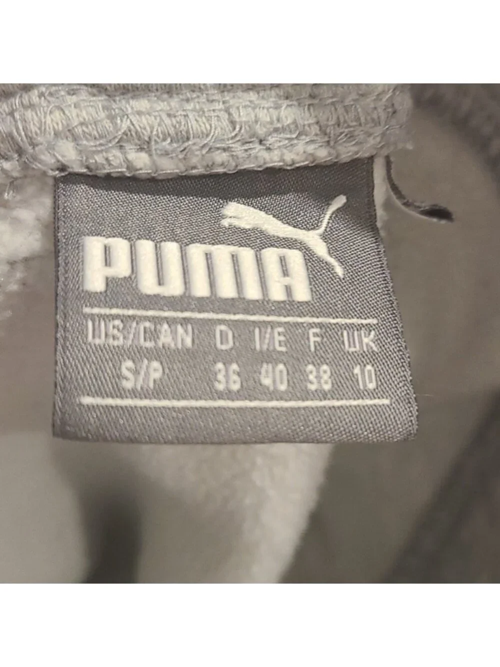 Puma grey neck pocket